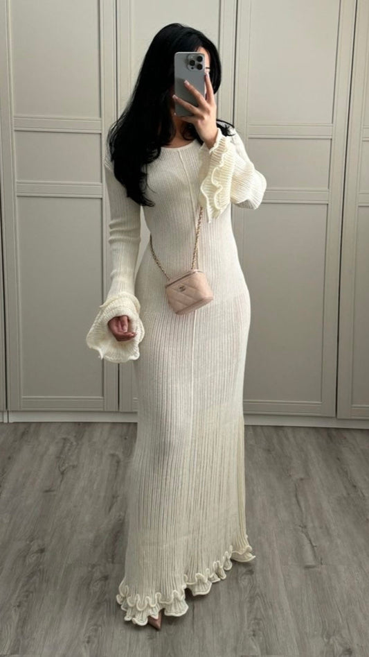 LONG SLEEVE FLARE BACKLESS DRESS - WHITE